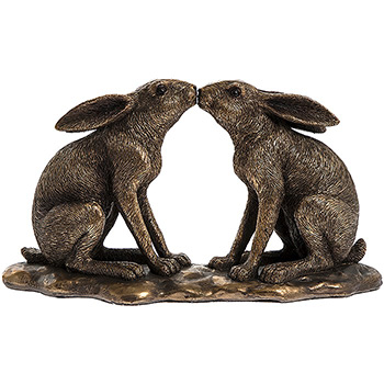 Art Bronze Kissing Hares